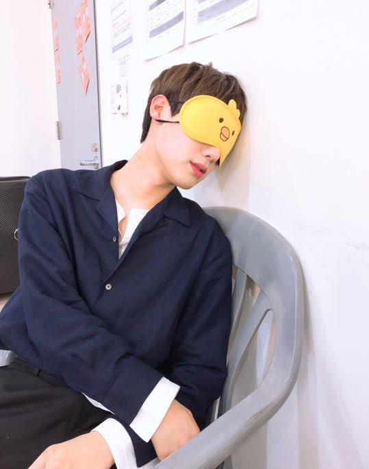 #Dear_영택__상처입고_넘어져도_너는_니스만의_오아시스야
영택이의모든날에오아시스만가득하길
#Our_Little_Chick_TAG_Day
영택아생일축하해🥳