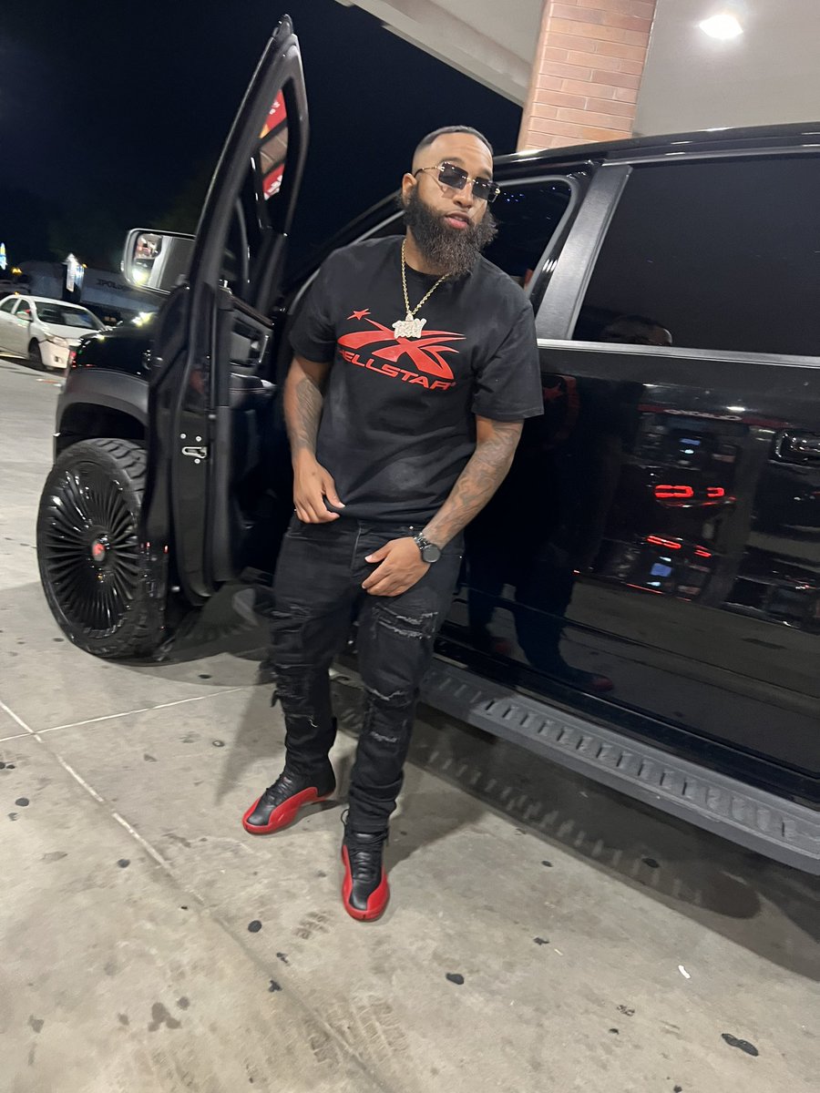 traytonaa's tweet photo. Flavors 🍭🍭 #Big28🥳🎉👑 https://t.co/aO3RVrXBQK