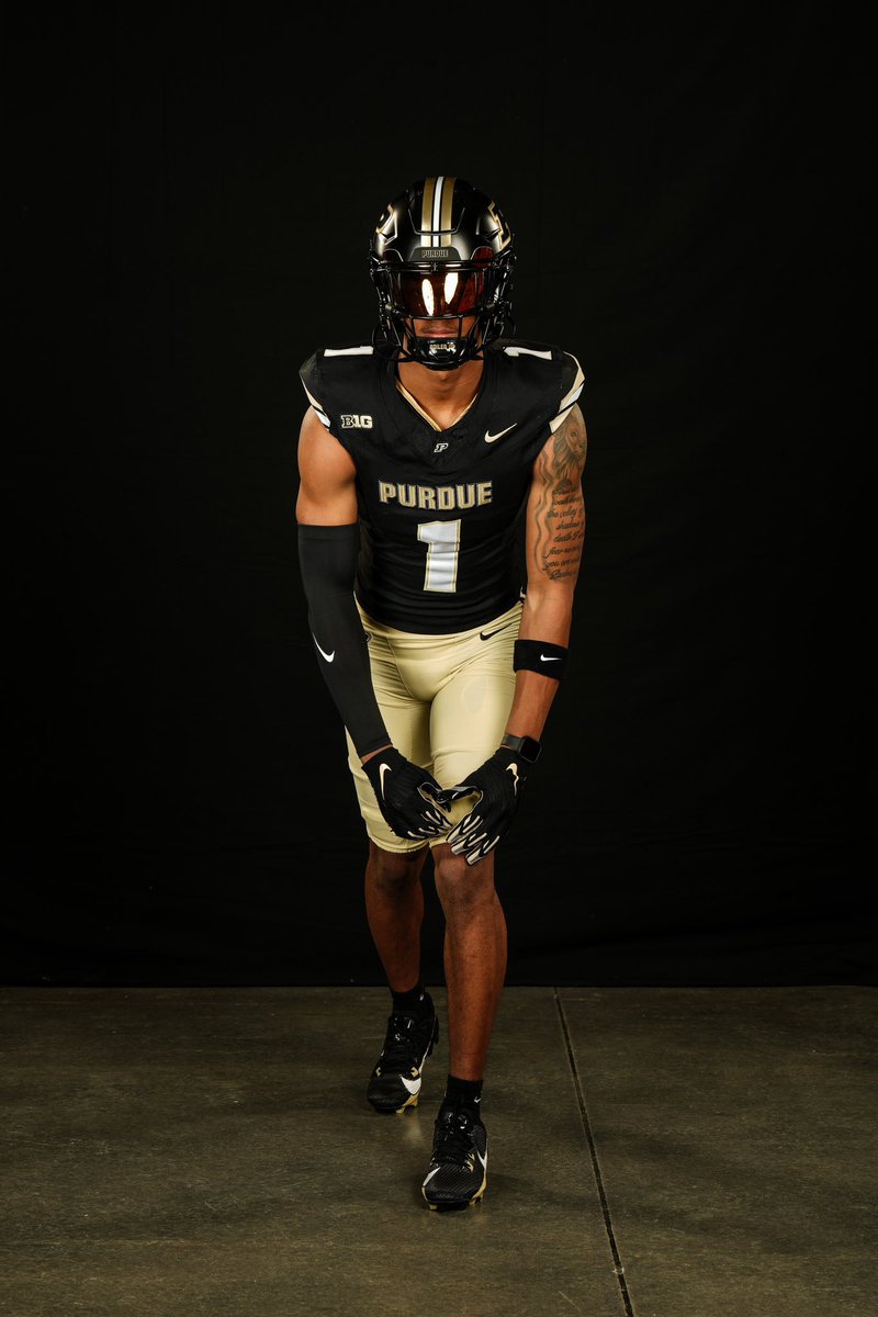 Jalil Hall (@jalil1hall) on Twitter photo Recruitment Closed #boilerup🚂
<a href="/BoilerFootball/">Purdue Football</a> <a href="/Coach__Lal/">Bilal Marshall</a> <a href="/Coach_Ford/">Cornell Ford</a> <a href="/Coach_Henson/">Josh Henson</a> Recruitment Closed #boilerup🚂
<a href="/BoilerFootball/">Purdue Football</a> <a href="/Coach__Lal/">Bilal Marshall</a> <a href="/Coach_Ford/">Cornell Ford</a> <a href="/Coach_Henson/">Josh Henson</a>