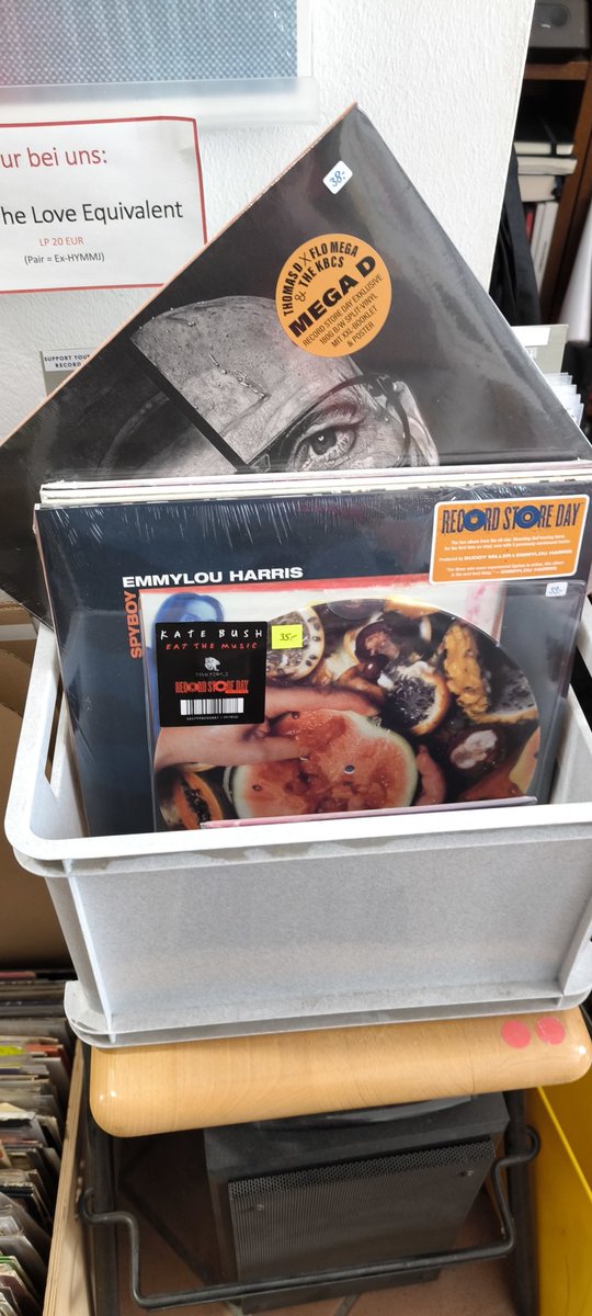 Sebastian Bielefeld (@twin2ksebastian) on Twitter photo It is #RecordStoreDay 2025 in #germany and i bought some #records here in #Berlin. I only went to #berlinschoeneberg and #charlottenburg to find my #treasures.
#thomasdofficial #flomega #LiamGallagher <a href="/dodobeachberlin/">Dodo Beach Record Store</a> #oldschoolberlin <a href="/RocksteadyRecs/">Rocksteady Records</a> It is #RecordStoreDay 2025 in #germany and i bought some #records here in #Berlin. I only went to #berlinschoeneberg and #charlottenburg to find my #treasures.
#thomasdofficial #flomega #LiamGallagher <a href="/dodobeachberlin/">Dodo Beach Record Store</a> #oldschoolberlin <a href="/RocksteadyRecs/">Rocksteady Records</a>