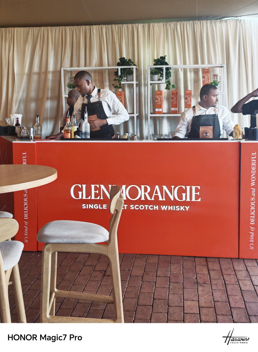 TheStar_news's tweet photo. The bar is mixing up magic and the starters are rolling out- guests are in for a treat today!

#theslowlife #soultherapy #opulentautumn

@HonorAfrica @Radio2000_ZA @Hennessy https://t.co/6Z6x1ZtDrt