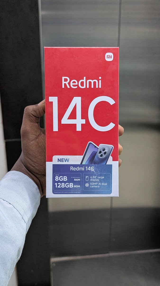 computermart_ke's tweet image. Meet the #Redmi14C – a budget beast! 📱 Stunning 6.88” 120Hz IPS LCD for silky-smooth visuals, powered by MediaTek Helio G81 Ultra. Capture life with a 50MP AI dual camera + 13MP selfie. 🔋 5160mAh battery with 18W fast charging. #XiaomiKenya #TechSteal