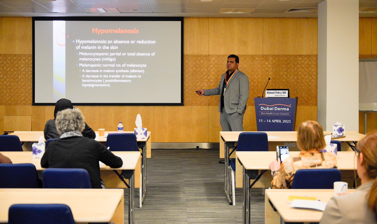 DubaiDerma's tweet photo. Moments of our esteemed speakers discussing various topics and innovations in the field of Dermatology and Dermatopathology during the first day of the Pre-Conference Course
#dubaiderma #DubaiDerma2025 #skincare #aesthetic #globalexpert #dermatology #conference #author #immunobiology