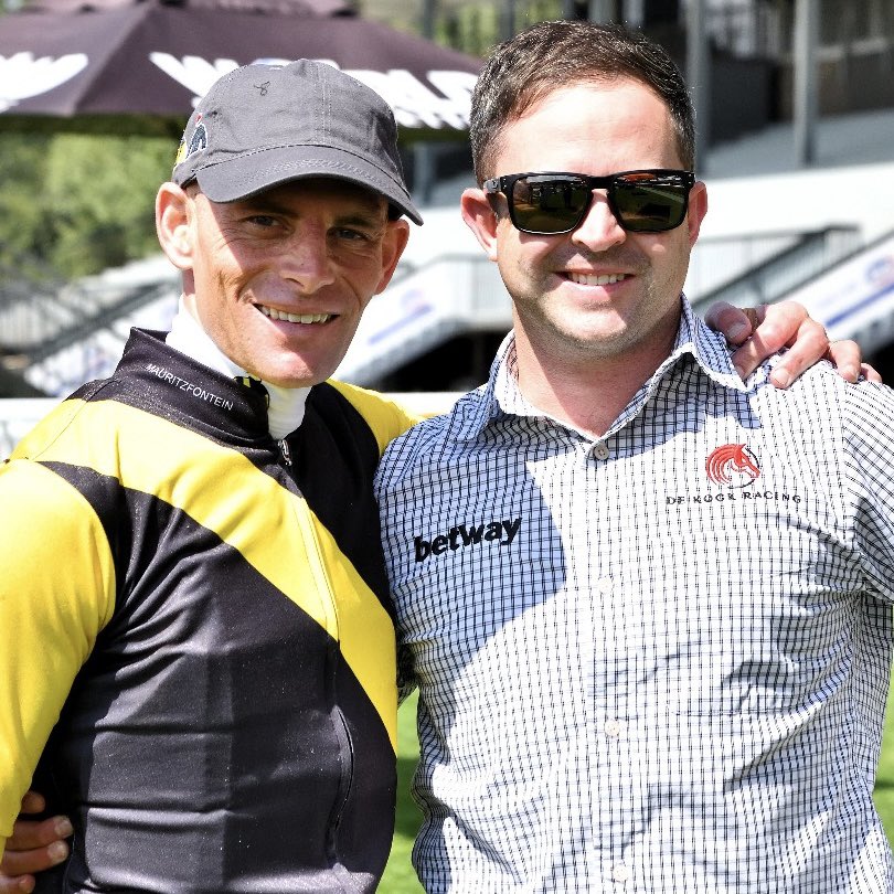 Betway_za's tweet photo. JINGLEBERRY kicks off the Turffontein race card for @DeKockRacing 🏆 Congratulations to all the winning connections 👏👏👏
#BetwayOnTrack https://t.co/EaaE2aqfCw