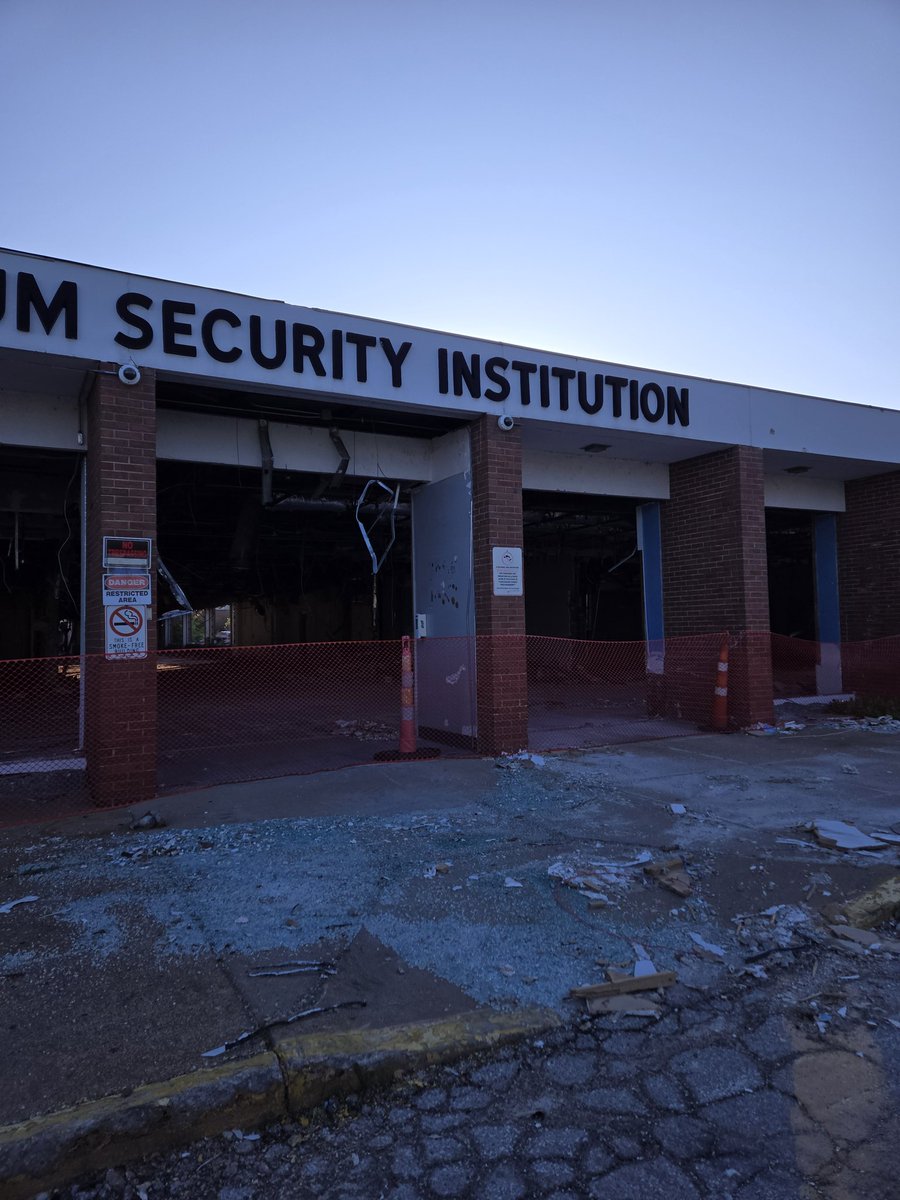 Equal rights, lefts, and uppercuts tweet media