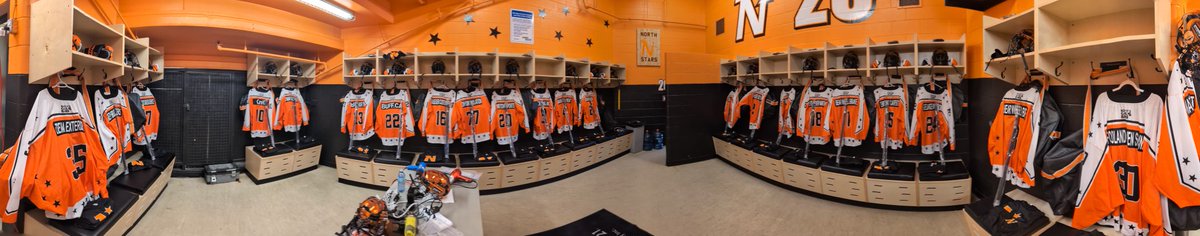 The Owen Sound North Stars Jr. B team are having a bit of a season kick-off jam today. Here's a look at the locker room layout in Owen Sound. BBQ and preseason game later today in Durham.

Big year for the N'Stars today.