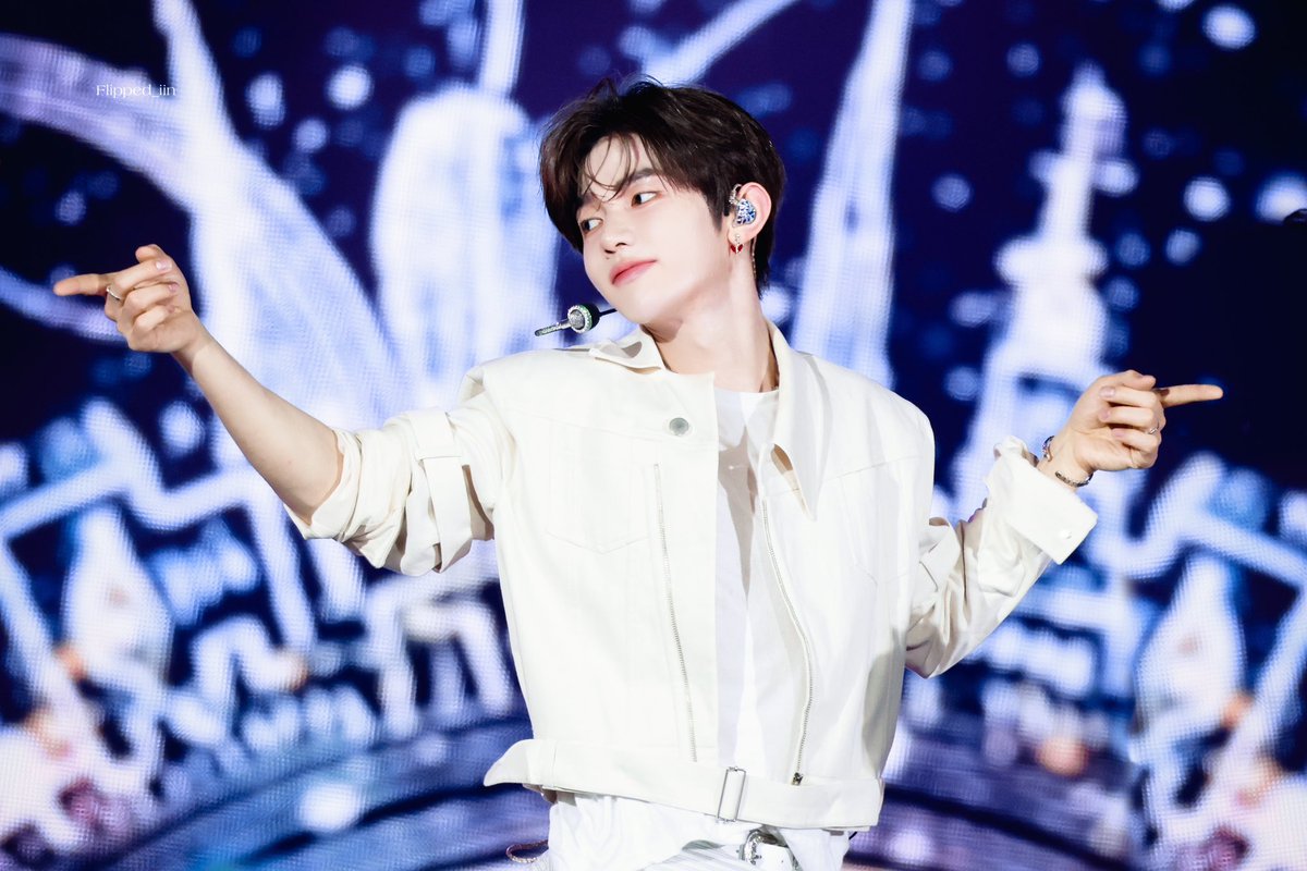 Flipped_iin's tweet photo. 20250412 INGALIVE

#장하오 #ZHANGHAO #章昊 #ジャンハオ #ZEROBASEONE #제로베이스원 https://t.co/1pQaSHEXFJ