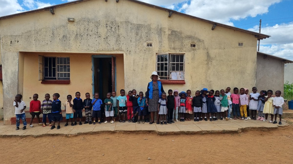 zffiyouth_org's tweet photo. The purpose of human life is to serve and to show compassion and the will to help others.
#kickstarter #indiegogo #gofundme #patreon #fundly #lendingclub #causes #wefunder #youthphilanthropy #magetsi #education #sdgs #gogetfunding #ZFFI #Zimbabwe
@chapelandyork @Magetsi_ZW https://t.co/TCDt7mFXW4