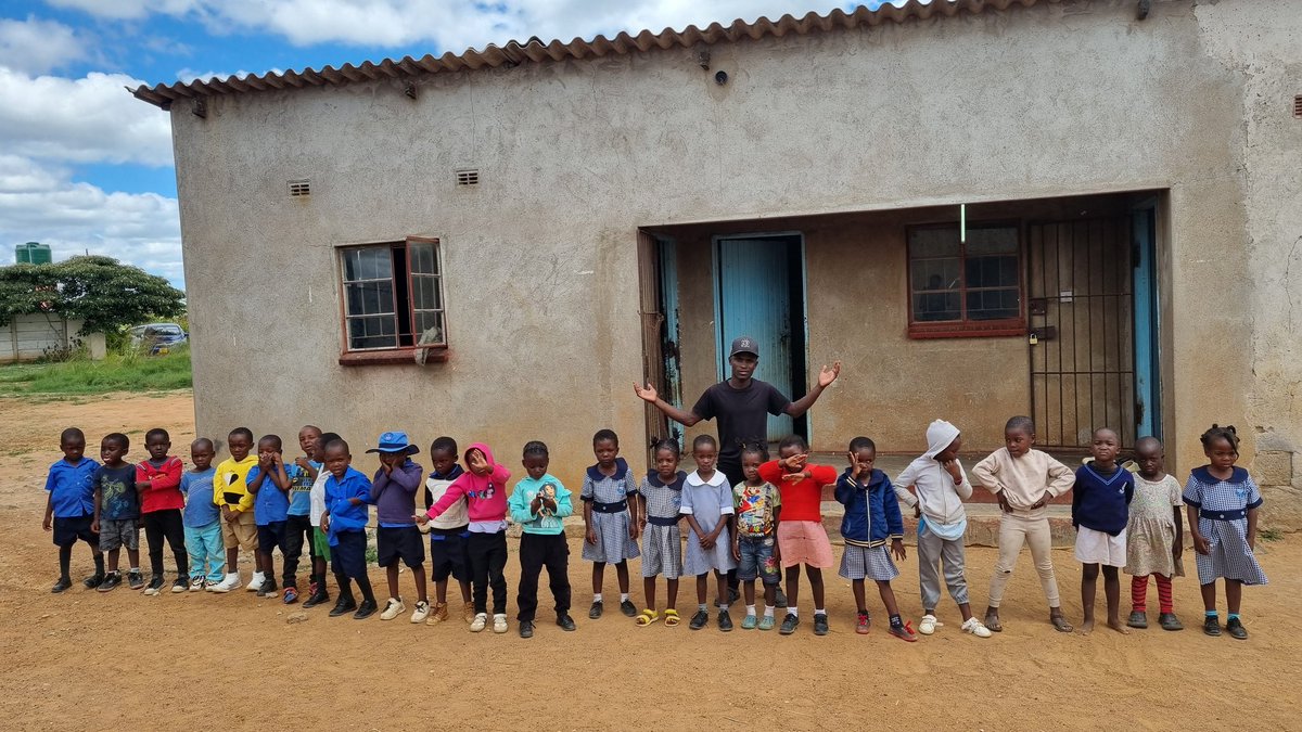 zffiyouth_org's tweet photo. The purpose of human life is to serve and to show compassion and the will to help others.
#kickstarter #indiegogo #gofundme #patreon #fundly #lendingclub #causes #wefunder #youthphilanthropy #magetsi #education #sdgs #gogetfunding #ZFFI #Zimbabwe
@chapelandyork @Magetsi_ZW https://t.co/TCDt7mFXW4