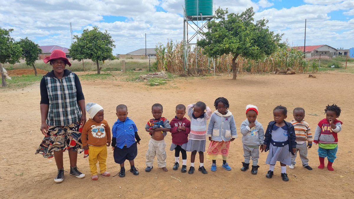 zffiyouth_org's tweet photo. The purpose of human life is to serve and to show compassion and the will to help others.
#kickstarter #indiegogo #gofundme #patreon #fundly #lendingclub #causes #wefunder #youthphilanthropy #magetsi #education #sdgs #gogetfunding #ZFFI #Zimbabwe
@chapelandyork @Magetsi_ZW https://t.co/TCDt7mFXW4