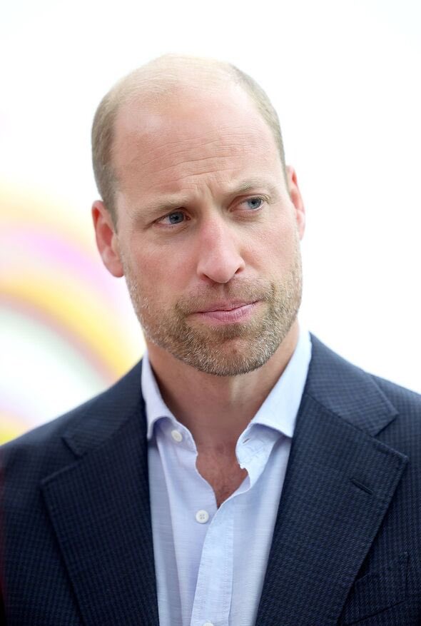 Smash that like button and repost if you think that Prince William The Prince of Wales is going to be a wonderful King when it is his time #PrinceWilliam #PrinceofWales #PrinceWilliamisaKing <a href="/Canellelabelle/">Canellecitadelle</a>