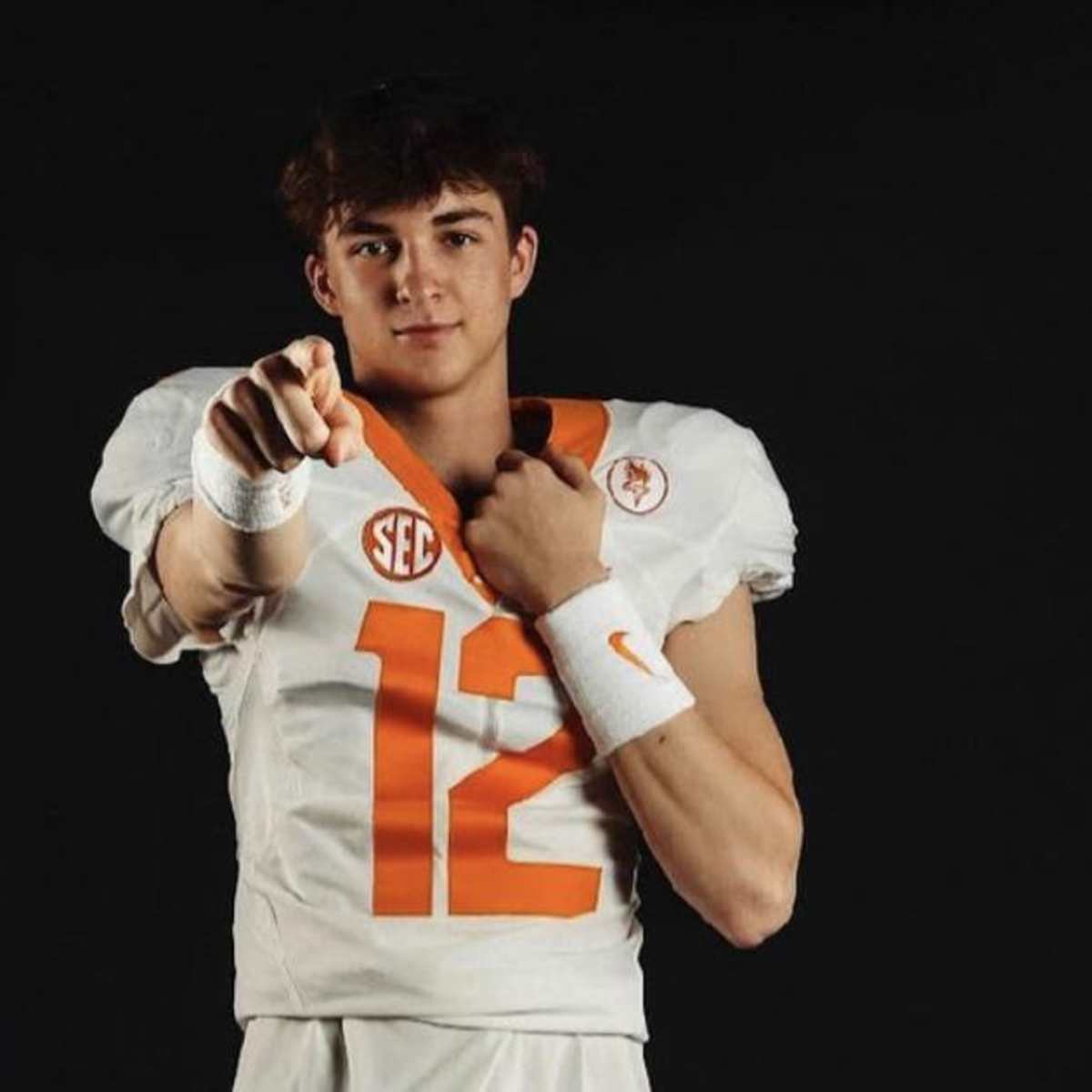 Jonas Rubright (@isaiahsdad4) on Twitter photo One of these dudes will be your 2025 starting QB for <a href="/Vol_Football/">Tennessee Football</a> and I'm all here for it! #Merkslinger #MacOnFire #Vols #Football #QB #HuepTrain #NIL One of these dudes will be your 2025 starting QB for <a href="/Vol_Football/">Tennessee Football</a> and I'm all here for it! #Merkslinger #MacOnFire #Vols #Football #QB #HuepTrain #NIL