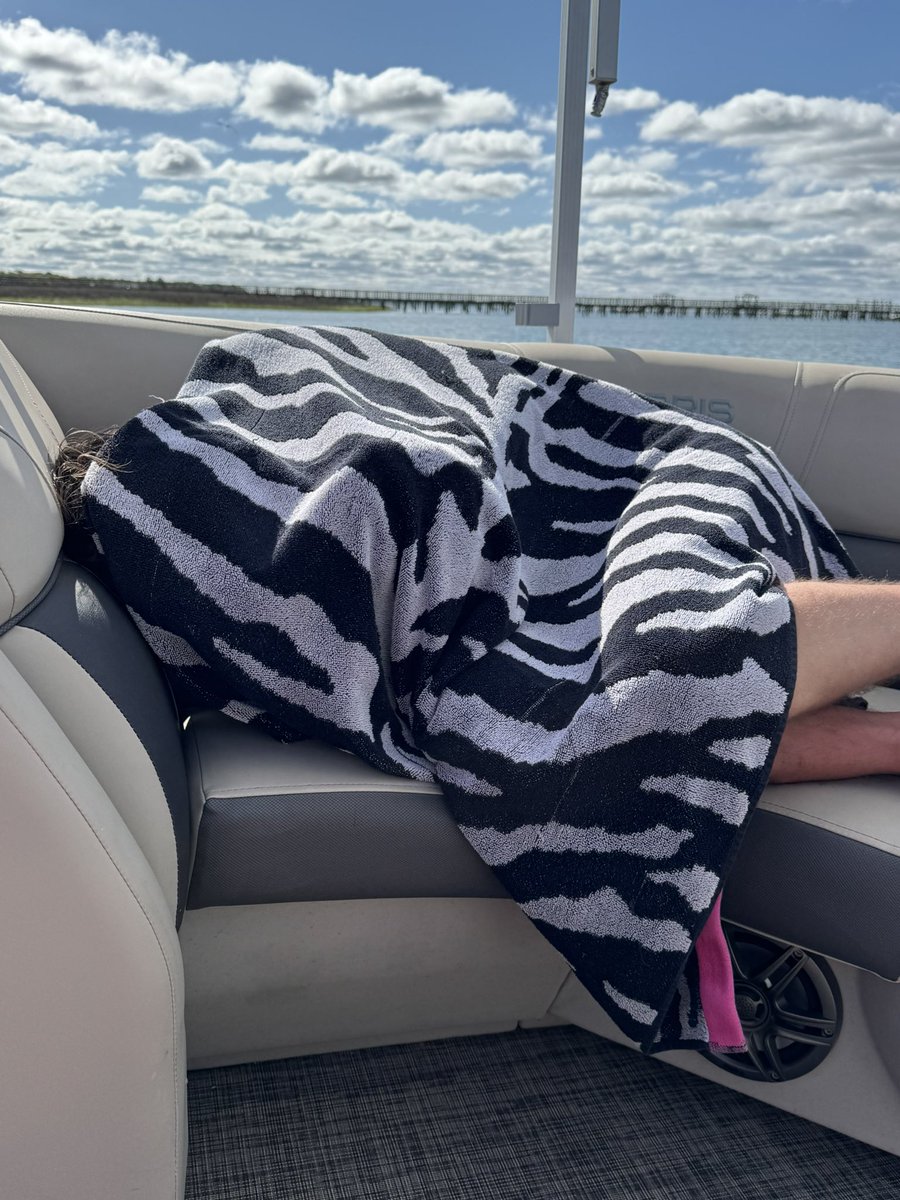 TheDavidKinman's tweet photo. Wasted at 10:00 in the morning? You bet. #LANK #Expand https://t.co/c3XVkGGctW