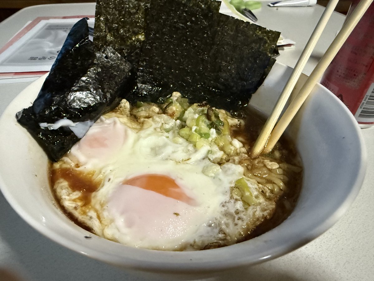 ごめんね、ばーちゃん、孫は相変わらずラーメンばっかり食べてます 
