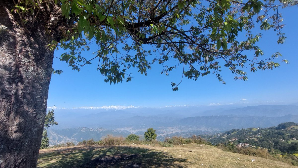 DhakalSaurav's tweet photo. गुल्जार फर्कदै छ । दाप्चा । #dapcha #EastOfKathmandu https://t.co/qwhi2TwFbi