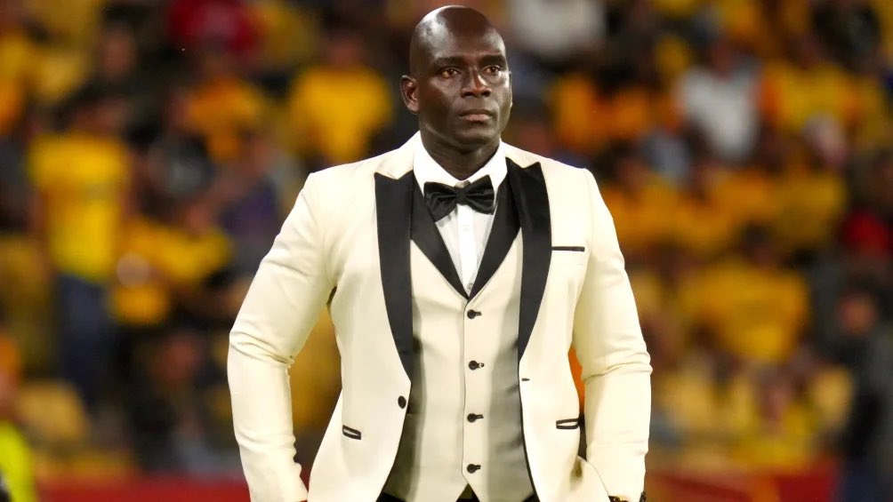 Llego, voto, me pego un encebollado, robo miradas y pa la casa