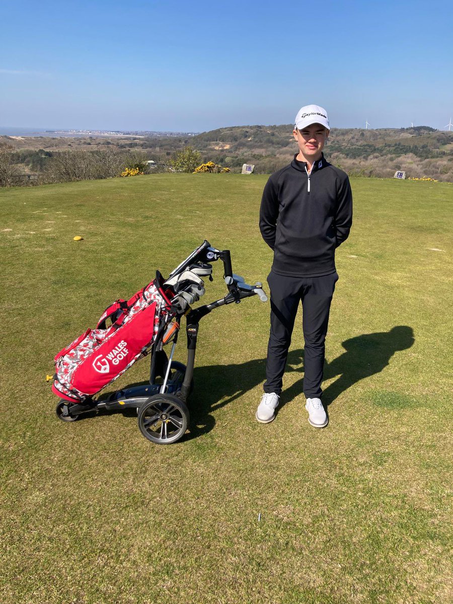 Dan Rowley tweet media