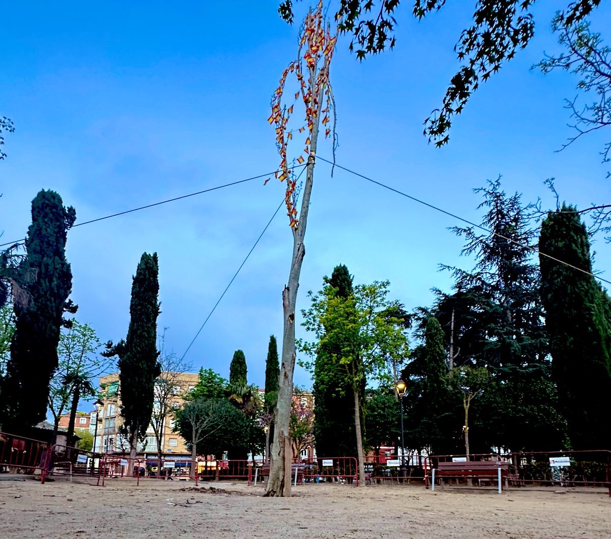 Peña los Corbatos tweet media