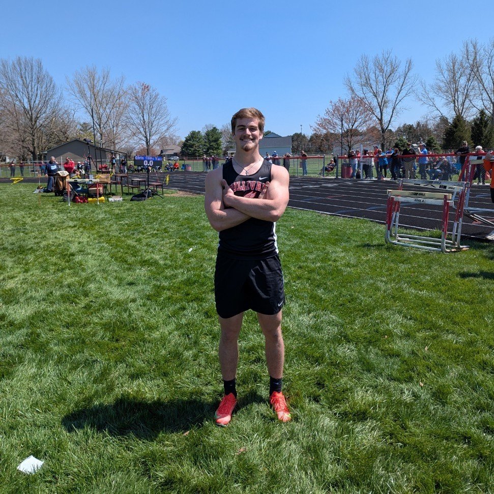 RedskinsAD's tweet photo. Mason Booker resets his own school record in the 110m Hurdles at the ALAH Invitational once again with a time of 15.34! https://t.co/urHVgMe0KH