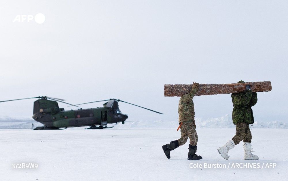 afpfr's tweet photo. 🇨🇦 Dans le froid intense de l'Arctique, le Canada prépare sa défense #AFP
➡️ https://t.co/bQVwCEFEIz https://t.co/9boTcOAc54