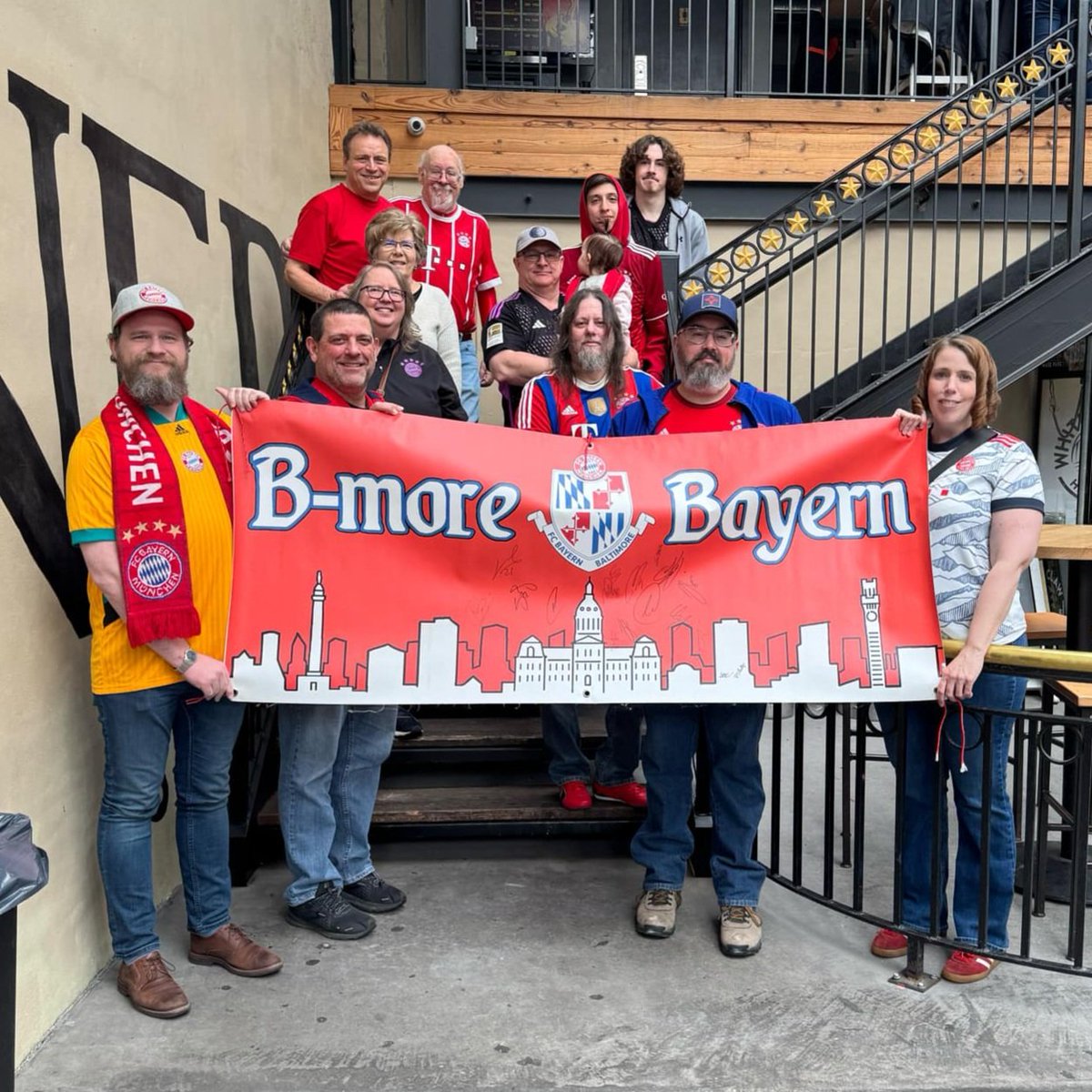 bmorebayern's tweet photo. What an awesome time out with our #BmoreBayernFam today! Nice bit of rivalry, but of course a twinge of sadness that we couldn't give Müller a win for his last Klassiker. Thanks to all who came out. ⚽️❤️🤍🍺🥨 #immerweiterimmer https://t.co/v6kQenDVBE