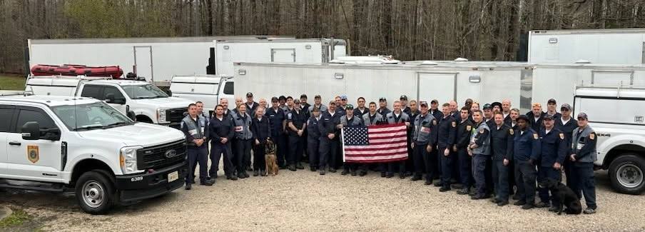 VATF1's tweet image. Last night, our 45 team members and 2 canines returned home to waiting family members after assisting Frankfurt, Kentucky with swift water rescue resources and damage reconnaissance. We are honored to be able to serve whenever and wherever the need arises.
@ffxfirerescue