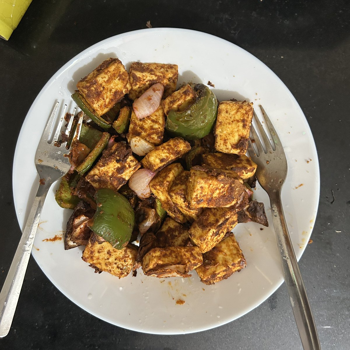 SolomonSanthosh's tweet photo. Experimented with fish, paneer and chicken with Airfryer and @CookdOfficial masalas! It works! 😁
Would appreciate an official recipe though! https://t.co/ntrvbsWld4