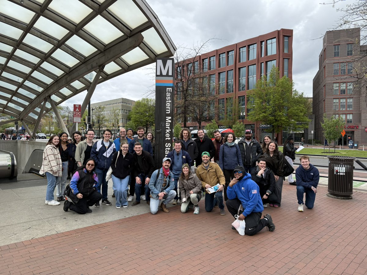 BrandonPytel's tweet photo. Another successful Metro crawl in action. Next stop: Federal Triangle SW. What’s the chance @wmataGM joins us for a drink? 👀🍻 https://t.co/EGjxTaQdIF