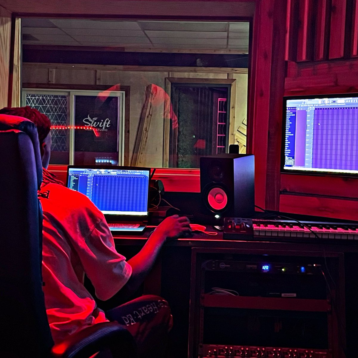 JustLikeTaijha's tweet image. #RIPMySon This Is What “Just Keep Going” Look Like, My Faith In God &amp;amp; My FaceNaLaptop 
:
“For My Son” EP (SoundCloud) Go Listen If You Still Dont Know How To Approach Me (Your Answers Are There) 
:
New Music Nxt Week ; 🥷🏾 #Explore #FLStudio