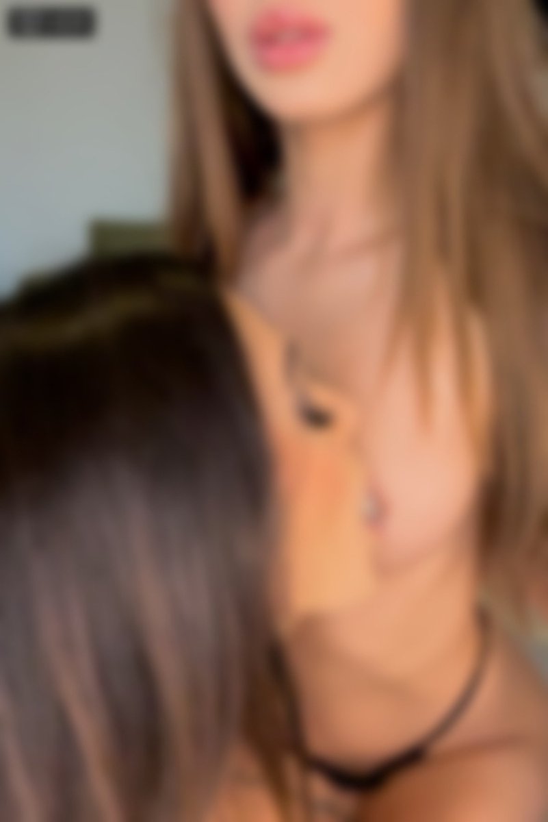 Laverda70859225's tweet photo. Signore e signori, ecco l'esclusiva di Yulia. È disgustoso e vergognoso. Qui mostra chi è. Lei è una puttana. Daniele, non ti vergogni di condividerla con altri uomini? Mi disgusterebbe.
@Ven3to #DDM https://t.co/UC34zuKMtG