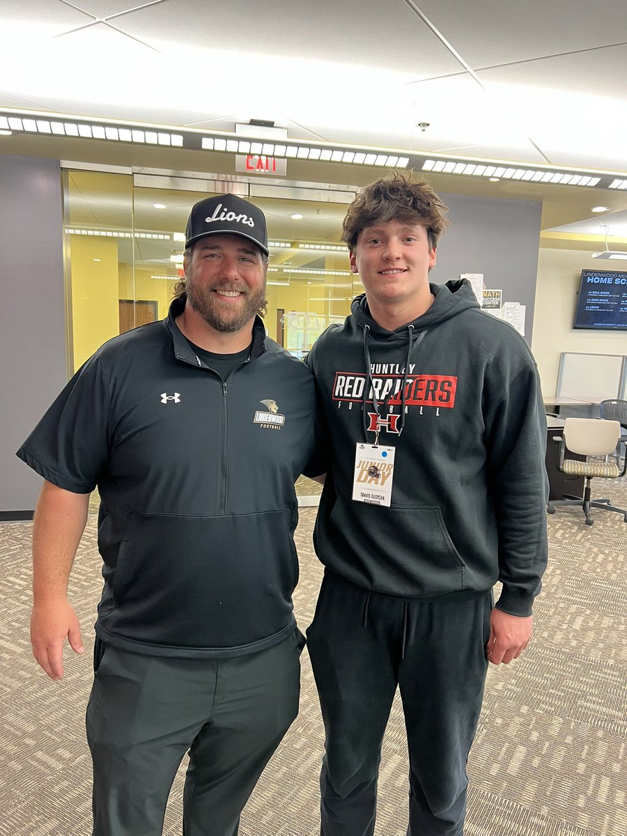 TravisDudycha's tweet photo. Thank you @coachgarcia57 and @LindenwoodFB for the Jr day invite! Had a great time getting to learn about the program! Had a great conversation with @_CoachGoose 
@HuntleyFB @EDGYTIM @EricInama @CoachRascoll https://t.co/xNG4Z3AC65