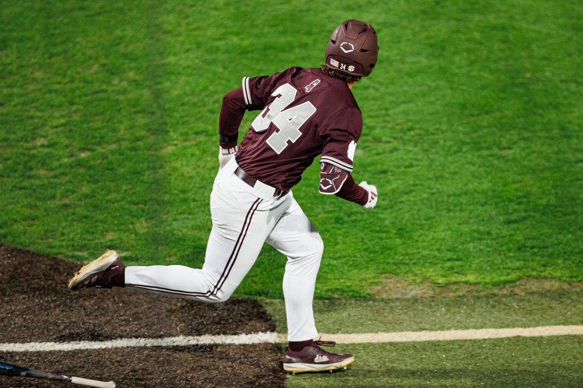 GEHRIG FREI. LEADOFF BOMB.

#HailState🐶