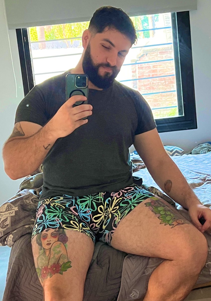 PblBeard's tweet photo. 🧽 🍍 https://t.co/hYbSqscaWA