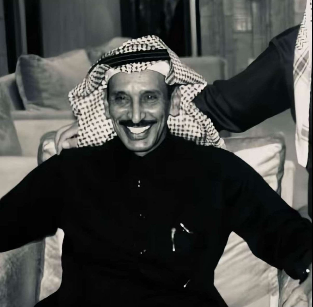 ms_rxi's tweet photo. كل ما زميت صاحب واحسبنه نجم 
اكتشفت اني لحالي والثريا تحت
#مساعد_الرشيدي https://t.co/XPfnf1AVjy