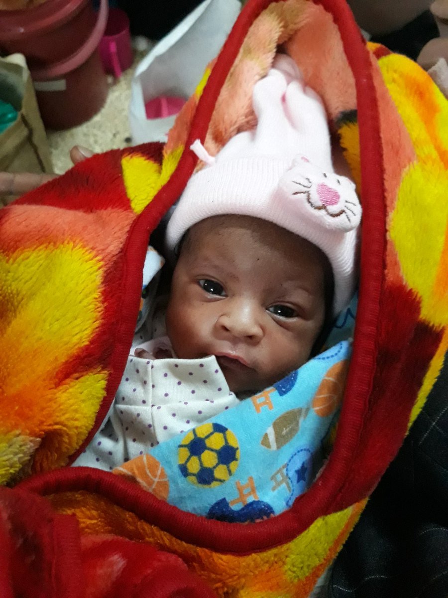 Allex_ug's tweet photo. I mum and our newly baby we are all fine #Heeza_Annet_Batte https://t.co/Eka611F0rK
