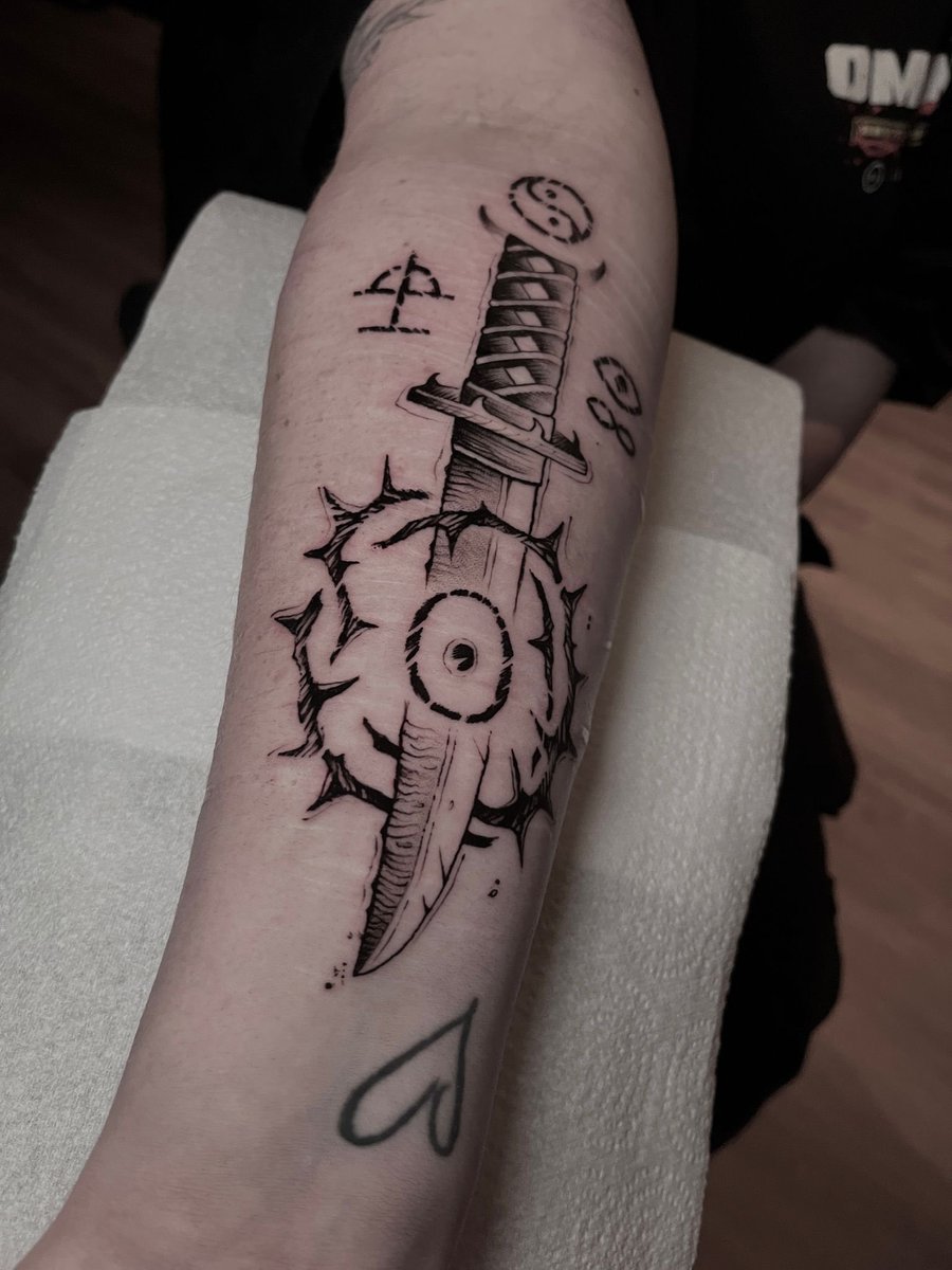 thought I'd show twitter too :3