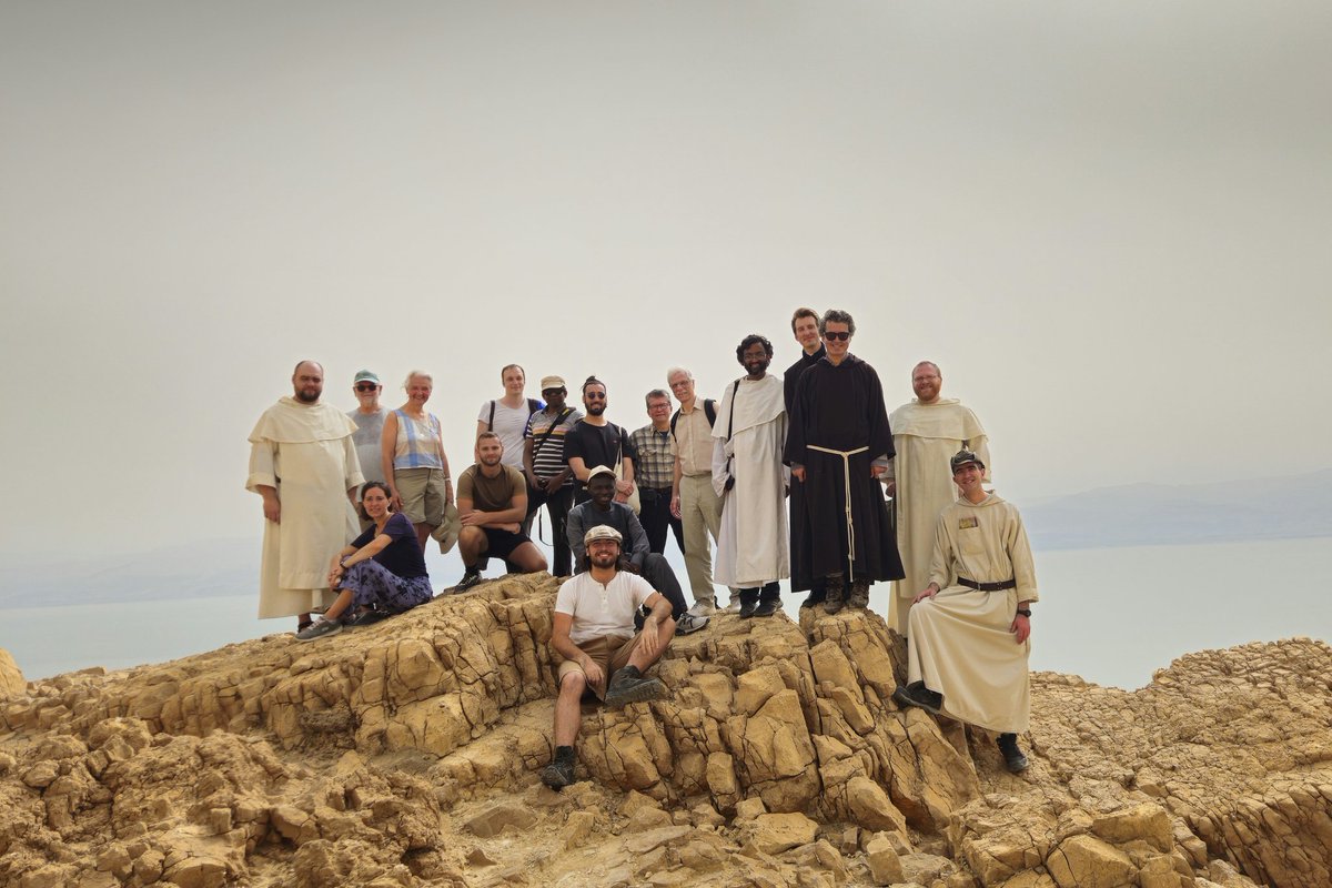 EBAFJerusalem's tweet photo. Âges du bronze et du fer, cours de #topographie à #eingedi #telarad et #hazeva
https://t.co/8R7rZOTgHh
#holyland #bible #archeology #deadsea #bronzeage #ironage #ebafjerusalem https://t.co/A1NqVxdnZN