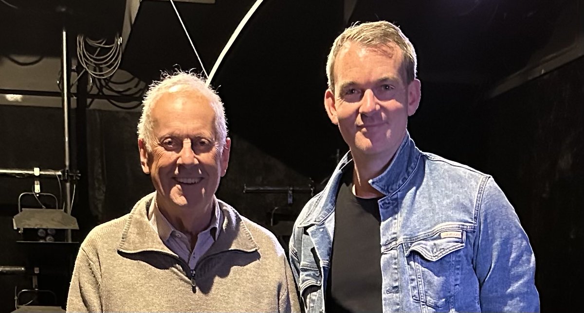 Gyles Brandreth (@gylesb1) on Twitter photo I last saw <a href="/alastairwhatley/">Alastair Whatley</a> in Edinburgh in Twelfth Night in 2005. 20 years on I caught him today at <a href="/JSTheatre/">Jermyn Street Theatre</a> in a beautiful production of The Importance of Being Oscar - intimate & utterly compelling. 5 stars & just a week to run. Catch it if you can! I last saw <a href="/alastairwhatley/">Alastair Whatley</a> in Edinburgh in Twelfth Night in 2005. 20 years on I caught him today at <a href="/JSTheatre/">Jermyn Street Theatre</a> in a beautiful production of The Importance of Being Oscar - intimate & utterly compelling. 5 stars & just a week to run. Catch it if you can!