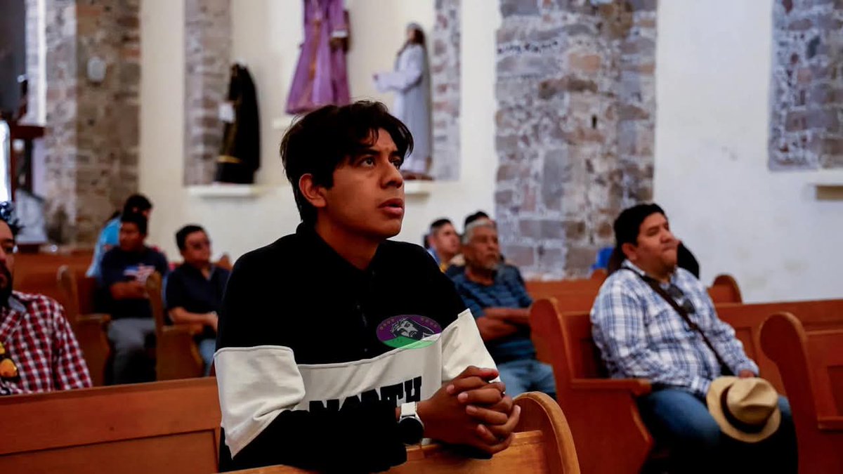 Como parte de los preparativos de la #182Representación acudimos al estado de Morelos para realizar el corte de varas de huizache, que serán utilizadas para elaborar la corona de espinas que usará Julio Olivares el próximo #ViernesSanto. 
video: youtu.be/26WDY9jYH44