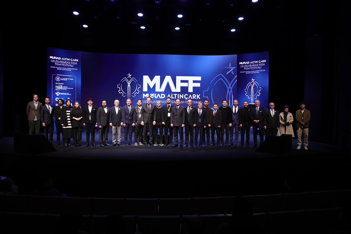 MÜSİAD olarak genç yönetmenlerin desteklenmesi amacıyla ilk kez düzenlediğimiz MÜSİAD Uluslararası Altın Çark Kısa Film Festivali’nin (@MAFFaltincark) Gala Gecesi ve Ödül Töreni’ni, Atatürk Kültür Merkezi’nde gerçekleştirdik.

Bu yıl 5 farklı alanda toplam 12 ödül ile birlikte 2