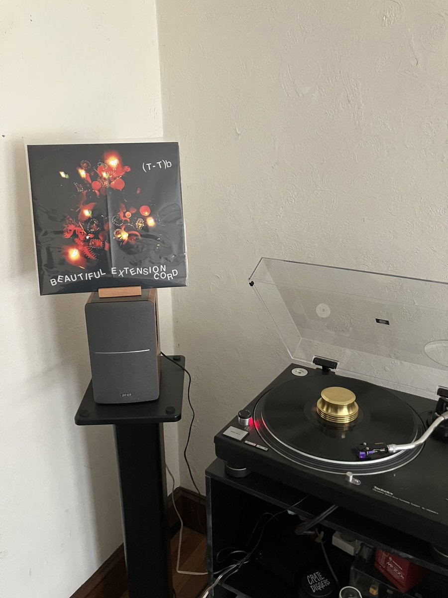 now spinning! via <a href="/ttbchiptunes/">(T-T)b</a> and <a href="/disposable_usa/">DISPOSABLE AMERICA</a>