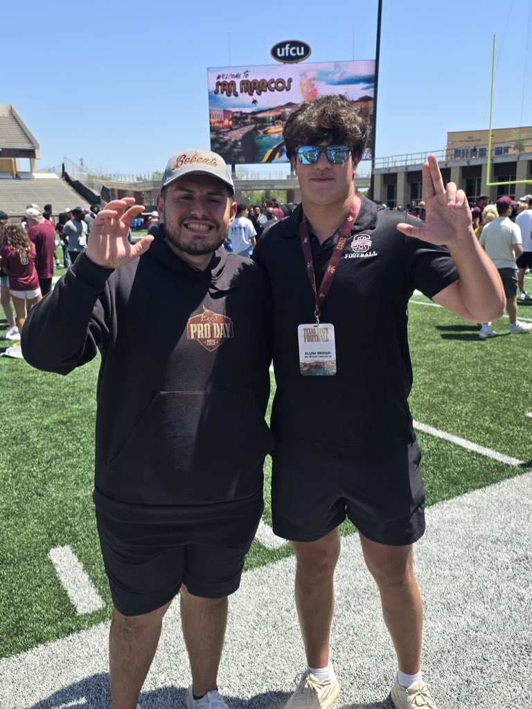 elijah_brown_fb's tweet image. Thank you @andrewcobus for the invite to the Texas State spring game! Had a great time and can’t wait to come back again this summer. #EatEmUp