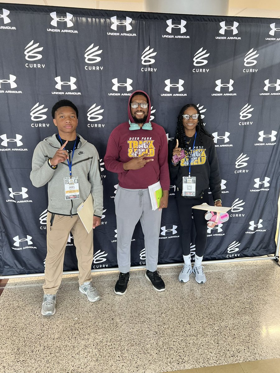 Brianna Ross, MDTOY22 (@msbriross) on Twitter photo Shout to Mr. Harris and Coach Taylor for taking our <a href="/TeamDeerPark/">Deer Park Middle Magnet School</a> student athletes to the S.W.A.A.G. Institute today! Shout to Mr. Harris and Coach Taylor for taking our <a href="/TeamDeerPark/">Deer Park Middle Magnet School</a> student athletes to the S.W.A.A.G. Institute today!