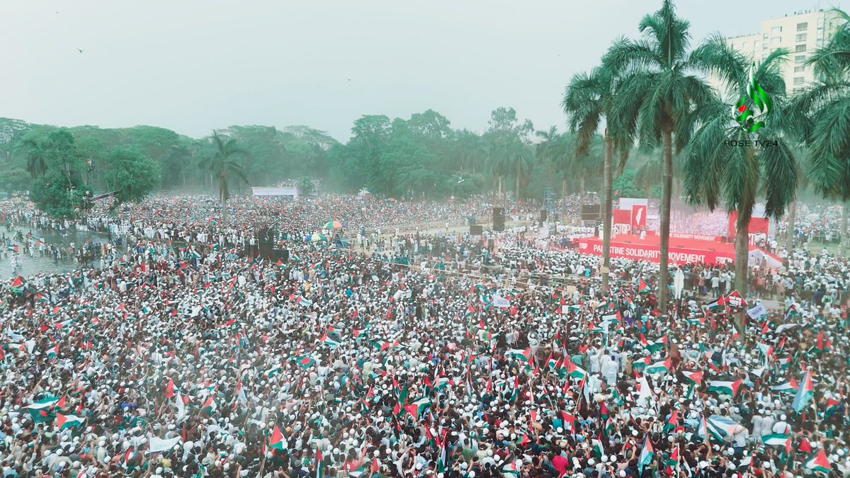 1Mainul's tweet photo. @jacksonhinkle today in BANGLADESH https://t.co/2aTVILZZgm