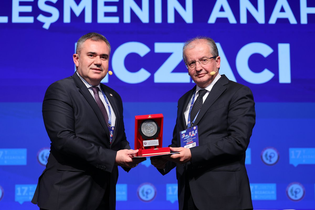 tebkurumsal's tweet photo. #TürkiyeEczacılıkKongresi https://t.co/nWQIe4HL5h