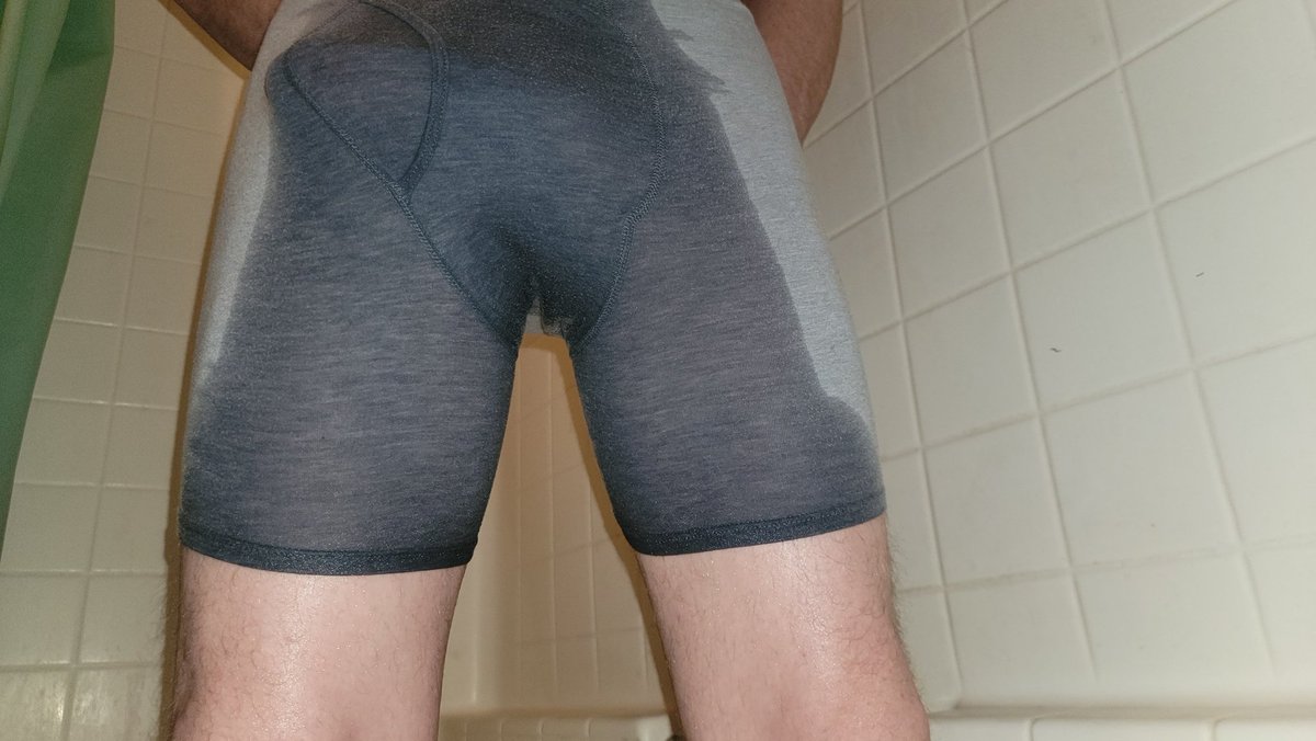 MisterDesperate's tweet photo. New pictures and videos up and more coming. Spring promotion on now. Come see whats good.
https://t.co/3vtSFXaS2a
#MaleOmorashi #PeePants #Peeing #WettingPants #MalePeeing https://t.co/XS7LaQiBs2
