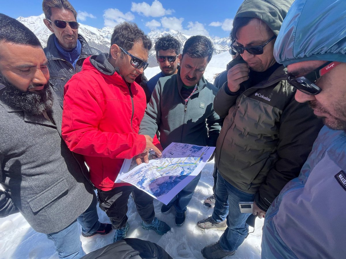 DIPR_Kargil's tweet photo. Feasibility assessment for proposed Snow Ski Academy conducted at Manman Ski Slope, Drass
@LAHDC_Kgl
@Er_PunchokTashi 
@Info_Ladakh 
@ddnewsladakh 
@airnewskargil 
@prasarbharti 
@DDNewslive 
@ddnews_jammu https://t.co/xfHqpZ0jtV