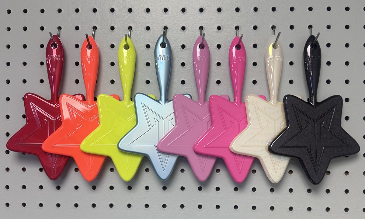 Let’s go Travel…Travel Size! <a href="/JeffreeStar/">Jeffree Star</a>