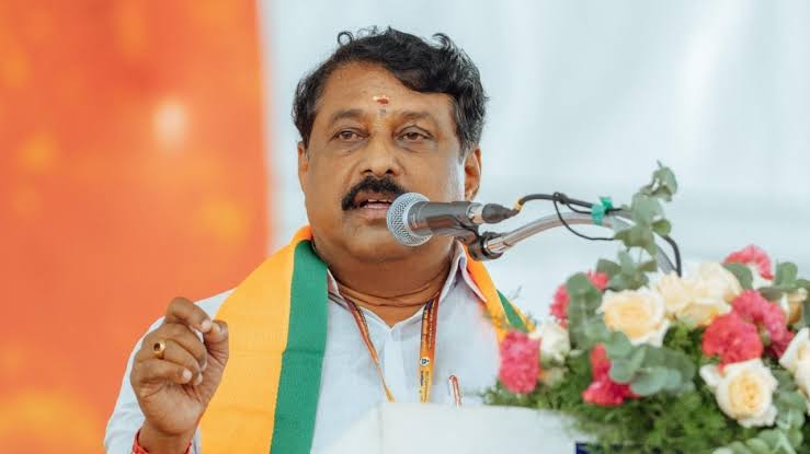 donman2023's tweet photo. தமிழக பாஜக மாநிலத் தலைவராக பொறுப்பு ஏற்றிருக்கும் திரு @NainarBJP அவர்களுக்கு இந்திய மீனவர் கூட்டமைப்பின் துணை தலைவர் என்ற முறையில் எனது மனமார்ந்த வாழ்த்துக்களை தெரிவித்துக் கொள்கிறேன் 

@mpjohnson_ch @Imman_BJP https://t.co/vPOB6O7Jsy