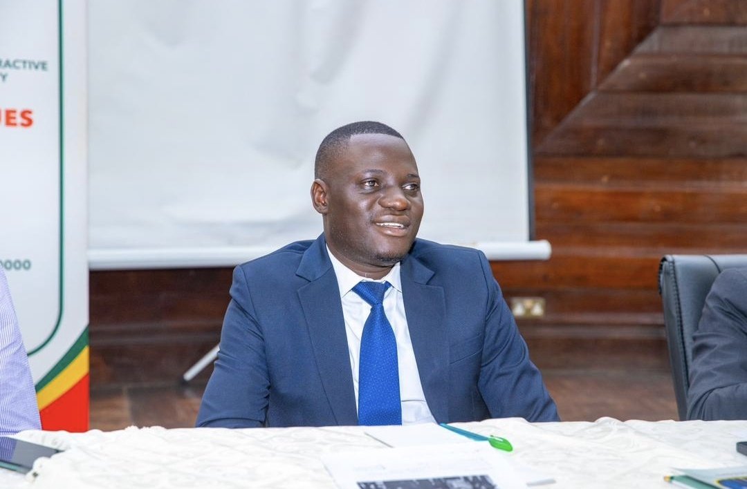 Ruth Kizige. (@kizigeruth) on Twitter photo When we say people motivate us to love Obwakyabazinga bwa Busoga, it's people like Owekitibwa Ivan Kiirya <a href="/Ikiiryam/">Ivan Kiirya</a> that we're talking about. When you see him working you feel guilty of not doing enough. Kibumba akutuwere emikisa🙏
Afunvughe Latta Iseife <a href="/KingNadiopeIV/">Kyabazinga of Busoga</a> When we say people motivate us to love Obwakyabazinga bwa Busoga, it's people like Owekitibwa Ivan Kiirya <a href="/Ikiiryam/">Ivan Kiirya</a> that we're talking about. When you see him working you feel guilty of not doing enough. Kibumba akutuwere emikisa🙏
Afunvughe Latta Iseife <a href="/KingNadiopeIV/">Kyabazinga of Busoga</a>